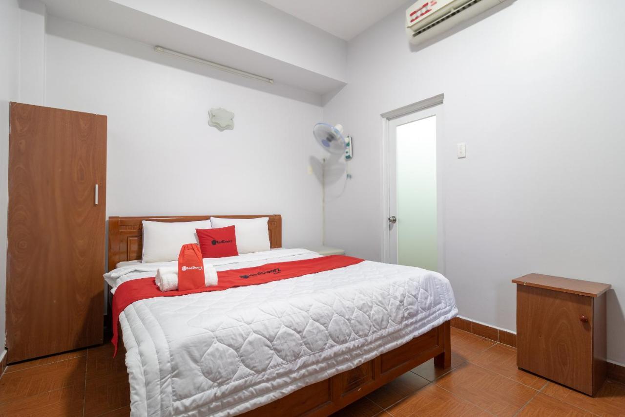 Reddoorz Near Tan Huong Market Ciudad Ho Chi Minh  Exterior foto