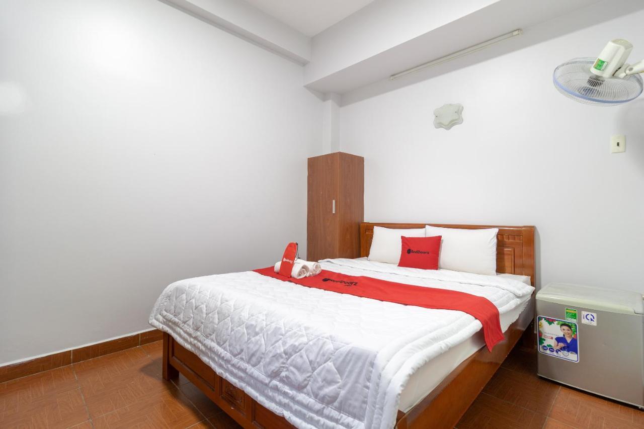 Reddoorz Near Tan Huong Market Ciudad Ho Chi Minh  Exterior foto