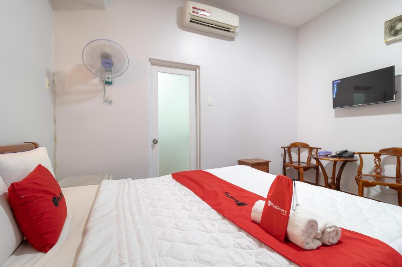 Reddoorz Near Tan Huong Market Ciudad Ho Chi Minh  Exterior foto